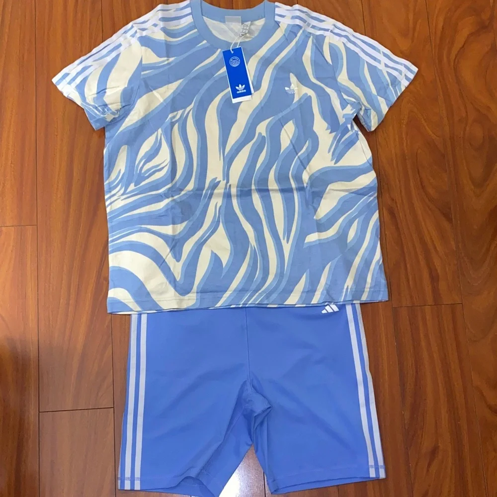 🧊 Adidas Blue and White Zebra Print TShirt/Short 2pcs Combo NWT🧊 - Picture 4 of 7